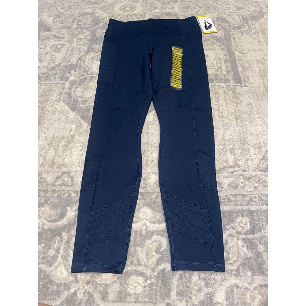 New Women's Sz Medium Active Life Dark Sea Blue Yoga‎ Pants Crop Capri
